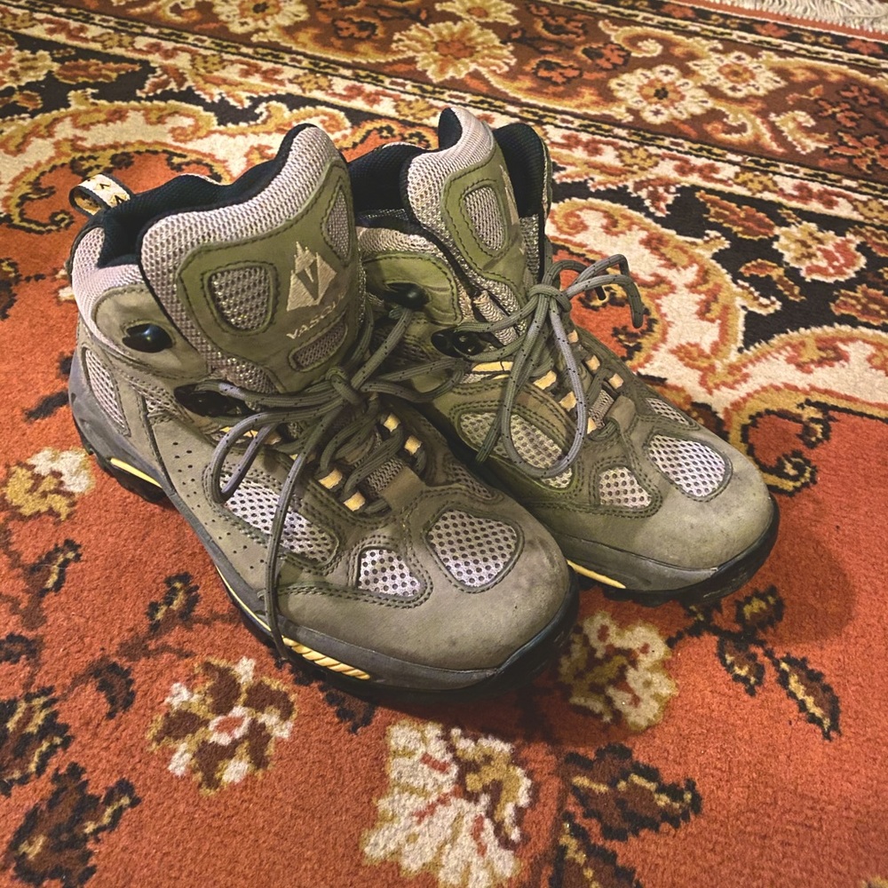 VASQUE Breeze 7463 Hiking Boots